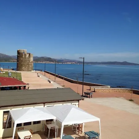 Casa Con Terrazza Fronte Mare * Santa Lucia (Sardinia)