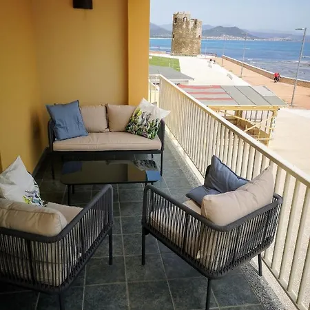 Casa Con Terrazza Fronte Mare * Santa Lucia (Sardinia)